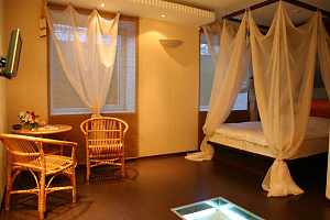Гостиницы Новосибирска с баней, "4 комнаты" с баней - фото