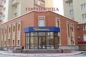 Гостиницы Новосибирска с парковкой, "Барракуда на Менделеева" с парковкой - фото
