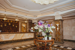 Гостиницы Челябинска с бассейном, "Гранд Отель Видгоф" бизнес-отель с бассейном - раннее бронирование