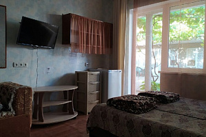 Гостевой дом Комарова 31 в Береговом (Феодосия) фото 2