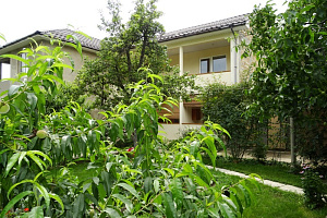 Гостиницы Солнечногорского с бассейном, "Уютный дворик" с бассейном - раннее бронирование