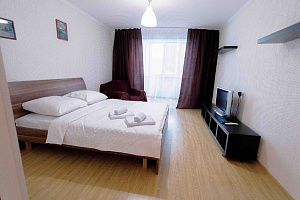 Гостиницы Тюмени с термальными источниками, 2х-комнатная Пермякова 69к2 с термальными источниками