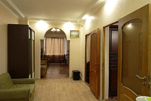 Квартиры Лазаревского с размещением с животными, 2х-комнатная Родниковая 2 с размещением с животными - фото