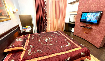 3х-комнатная квартира Студенческая 18 в Ханты-Мансийске - фото 2