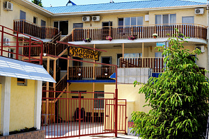 Отели Феодосии для отдыха с детьми, "Золотые пески" для отдыха с детьми - фото