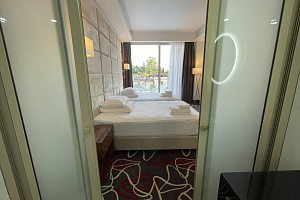 &quot;Grand Hotel Sukhum&quot; отель в Сухуме 19