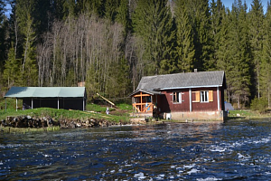 Гостиницы Рускеалы у реки, "Финская мельница" у реки