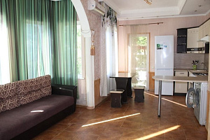 &quot;Guest House on Magnitogorskaya 13/104&quot; частный сектор в п. Нижняя Хобза фото 8