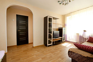 1-комнатная квартира Сибирская 44 в Новосибирске 3