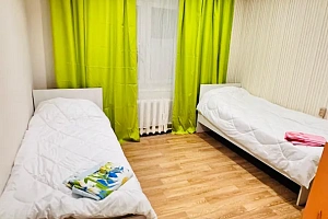 Квартира в , "Уютная в спальном районе" 2х-комнатная - фото
