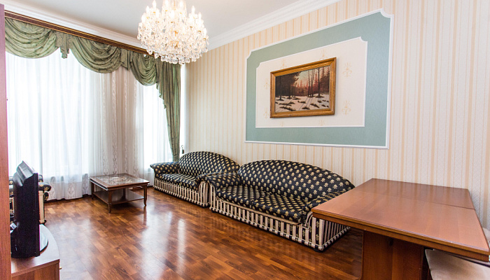 3х-комнатная квартира Большая Морская 21 в Санкт-Петербурге - фото 1