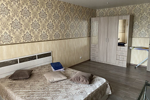 Гостиницы Южно-Сахалинска с бассейном, "В нoвoстройке" 1-комнатная с бассейном