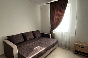 Квартиры Каменск-Шахтинского на месяц, "Ряс М4" 1-комнатная на месяц - фото