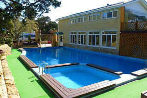 Гостиницы Утриша с бассейном, "Морской залив" с бассейном - фото