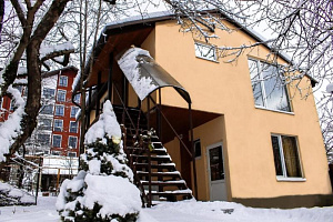 Гостевые дома Эсто-Садка недорого, "На Лыжном" недорого - фото