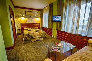 Комната в , "Аврора-Hotel"  - фото