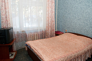 Гостиницы Радужного с собственным пляжем, "Улыбышево" турбаза с собственным пляжем - цены