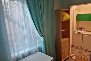 Квартиры Ялты с размещением с животными, 1-комнатная Яна Булевского 4 с размещением с животными