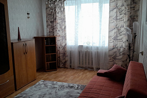 Гостиница в , 2х-комнатная Ульяновская 15к2