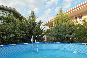 Отдых в Евпатории с бассейном, "Анастасия" с бассейном - фото
