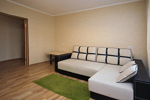 Квартиры Белгорода на месяц, "В центре города" 3х-комнатная на месяц