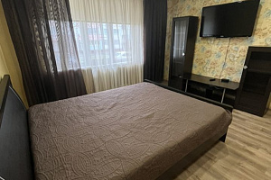 Гостиницы Нижнекамска на карте, "Современная" 3х-комнатная на карте - цены