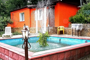 Дома Кисловодска с бассейном, Ермолова 15 с бассейном - фото