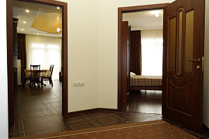 Гостиницы и отели в Кабардинке в августе, 2х-комнатная-студия с вина МОРЕ Жемчужный 3