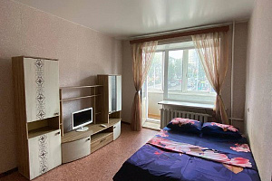 Квартиры Перми 2-комнатные, 1-комнатная Мира 90 2х-комнатная
