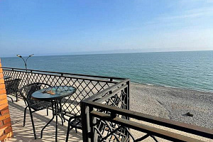 Отели Нового Афона у моря, "Leon Beach Hotel" у моря - забронировать номер