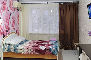 Квартиры Шахт на месяц, 2х-комнатная Ленина 231 на месяц - фото