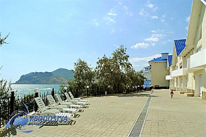 Отели Коктебеля рядом с пляжем, "Жемчужина Коктебеля" апарт-отель рядом с пляжем - цены