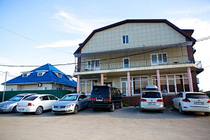 Гостиницы Кучугур с бассейном, "Атлет" гостиничный комплекс с бассейном - фото