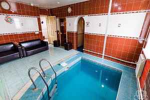 Гостиницы Ижевска с бассейном, "Мир" с бассейном - цены