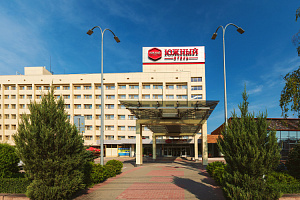 Гостиницы Волгограда в центре, "Южный" в центре - фото