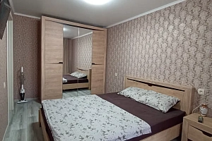 Гостиницы Каменск-Шахтинского 3 звезды, "Для комфортного отдыха" 2х-комнатная 3 звезды