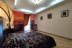 Квартиры Ялты с размещением с животными, 2х-комнатная Боткинская 13 с размещением с животными - фото