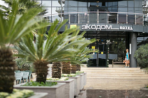 Гостиницы Сочи с бассейном, "Ekodom Adler 3*, hotels&SPA" с бассейном - цены