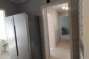 Квартиры Хабаровска 1-комнатные, "Светлая" 2х-комнатная 1-комнатная - снять
