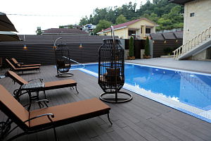Отдых в Абхазии с бассейном, "Boutique-hotel ANANA" мини-отель с бассейном - раннее бронирование