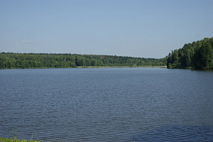 Базы отдыха Калуги у озера, "Лаврово-Песочня"  у озера - раннее бронирование