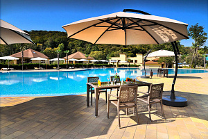 Отели Широкая Щель с бассейном, "Аквамарин" спа-отель с бассейном - фото
