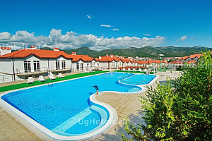 Отдых в Кабардинке с бассейном, "Таунхаус на Черноморской" с бассейном - цены