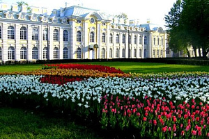 Отели Петергофа в центре, "Фрейлинский" в центре - фото