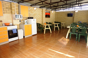 Гостевые дома Джемете с общей кухней, "Италмас" с общей кухней - раннее бронирование