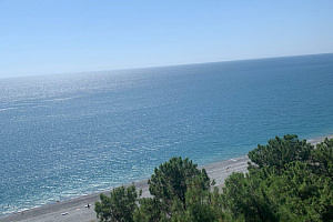 Отдых в Абхазии у моря, "У Любви" у моря - фото
