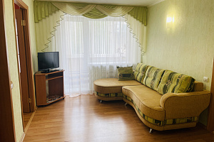 Гостиницы Пскова 4 звезды, 2х-комнатная Гоголя 5 4 звезды - цены