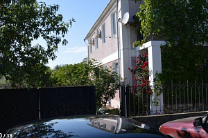 Дома Крыма на первой береговой линии, "Троянда" на первой береговой линии - раннее бронирование