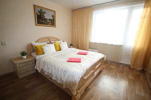 Гостиницы Екатеринбурга с собственным пляжем, 2х-комнатная Волгоградская 43 с собственным пляжем