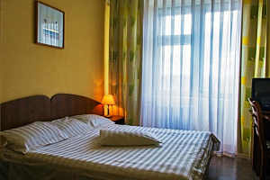 Гостиницы Южно-Сахалинска недорого, "Лада" недорого - фото